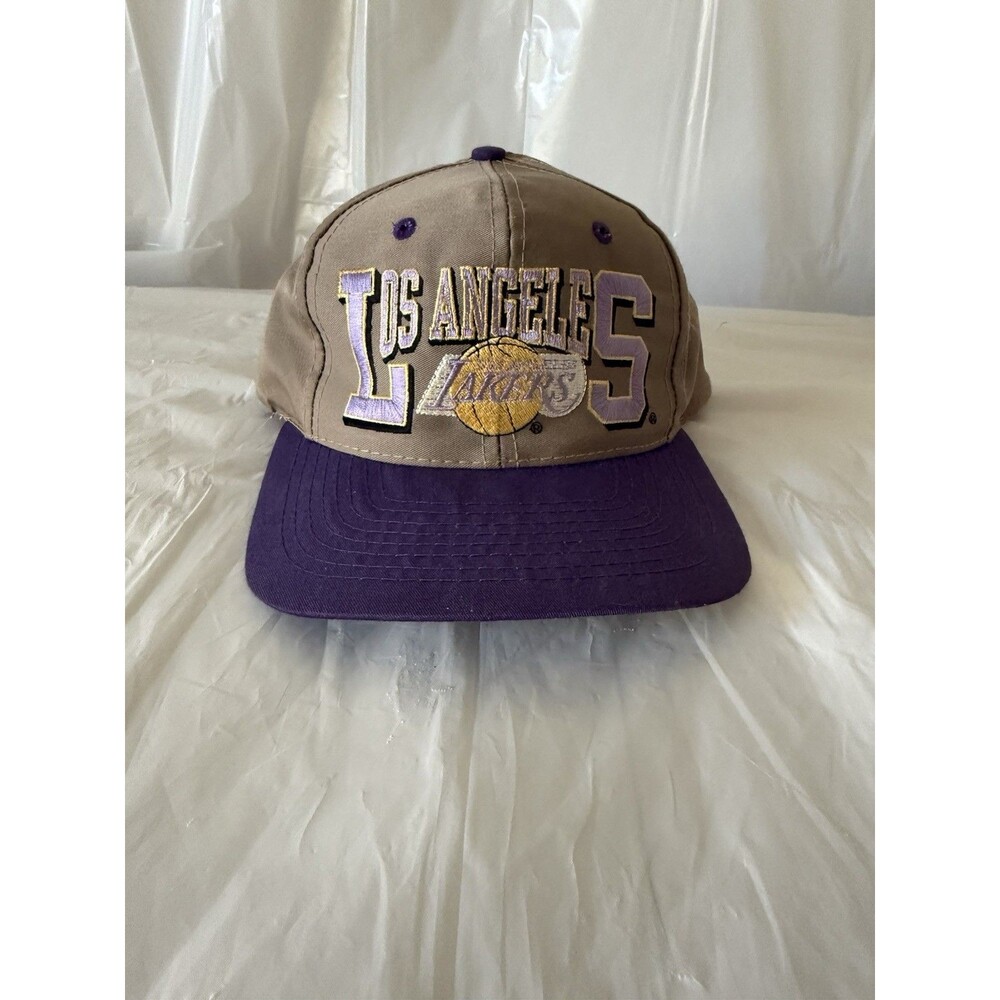 Vintage Los Angeles Lakers Snapback Hat TOWERS 2 NBA Licensed Made In Taiwan
